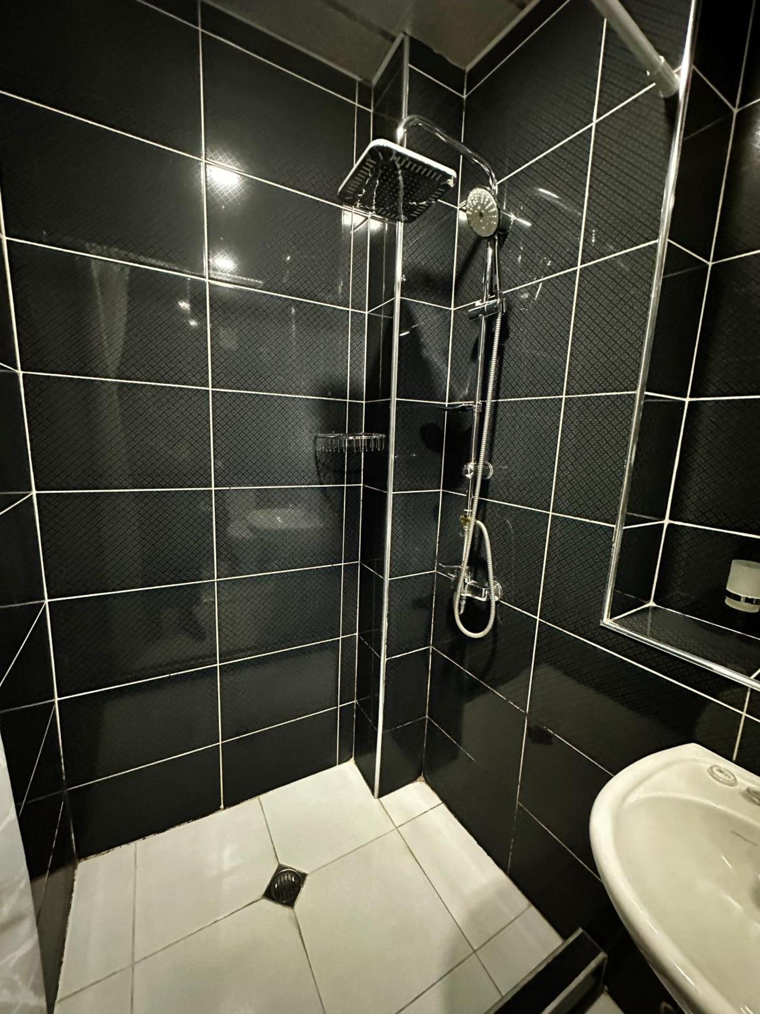 Metekhi View Hotel 트빌리시 외부 사진